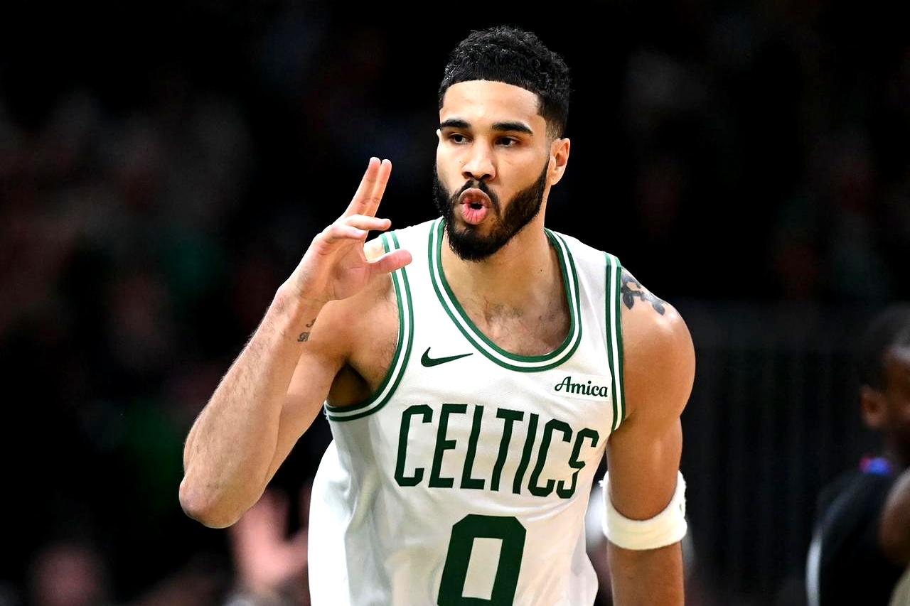 塔图姆连续二十场比赛得分超过战术调整，澳大利亚队不断突破！的简单介绍-九游官网